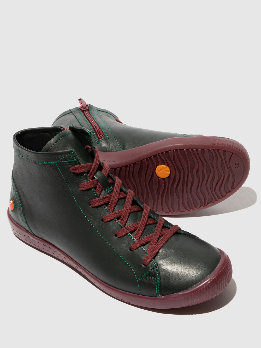 Botins com Atacadores em Verde Floresta