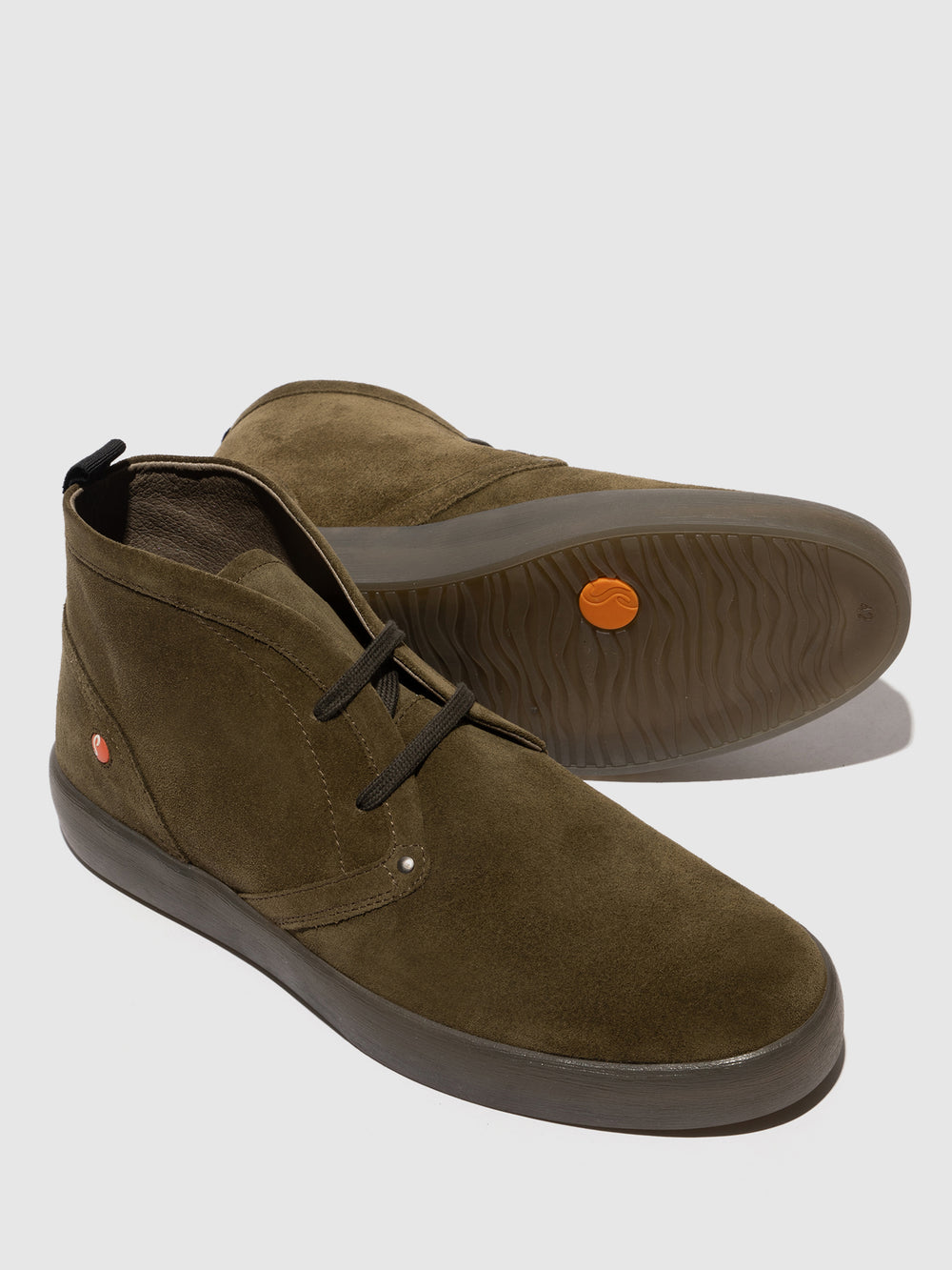 Botins com Atacadores em Verde Tropa