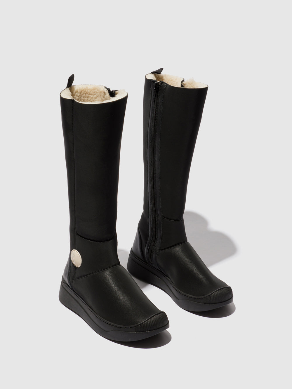 Botas com Fecho em Preto