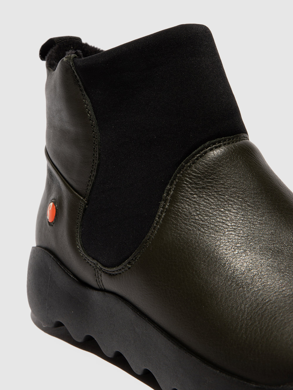 Botins com Elástico em Verde Tropa