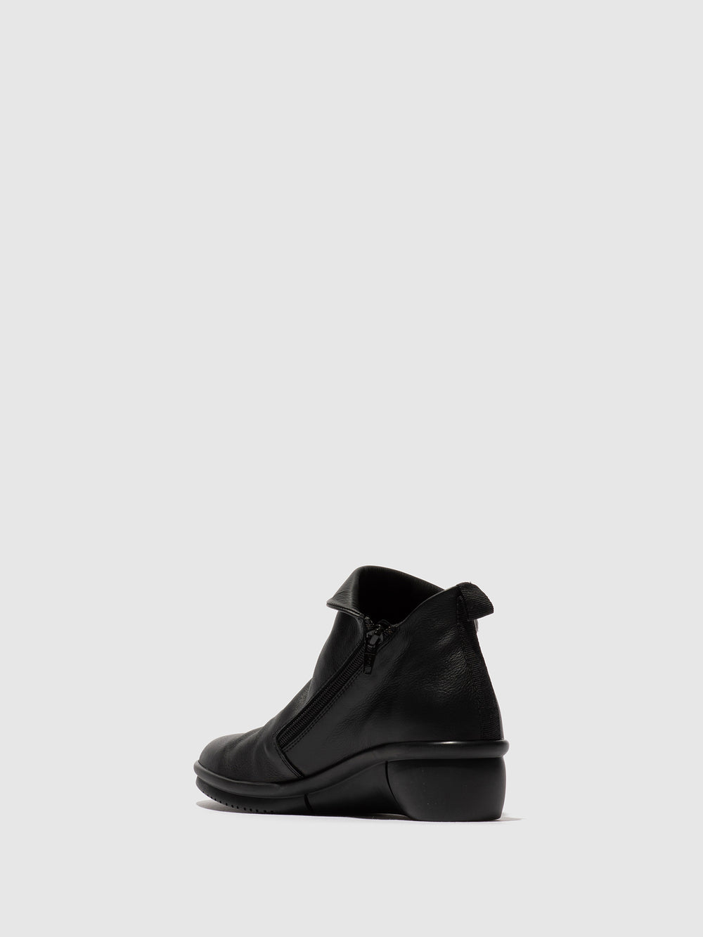 Botins com Fecho em Preto