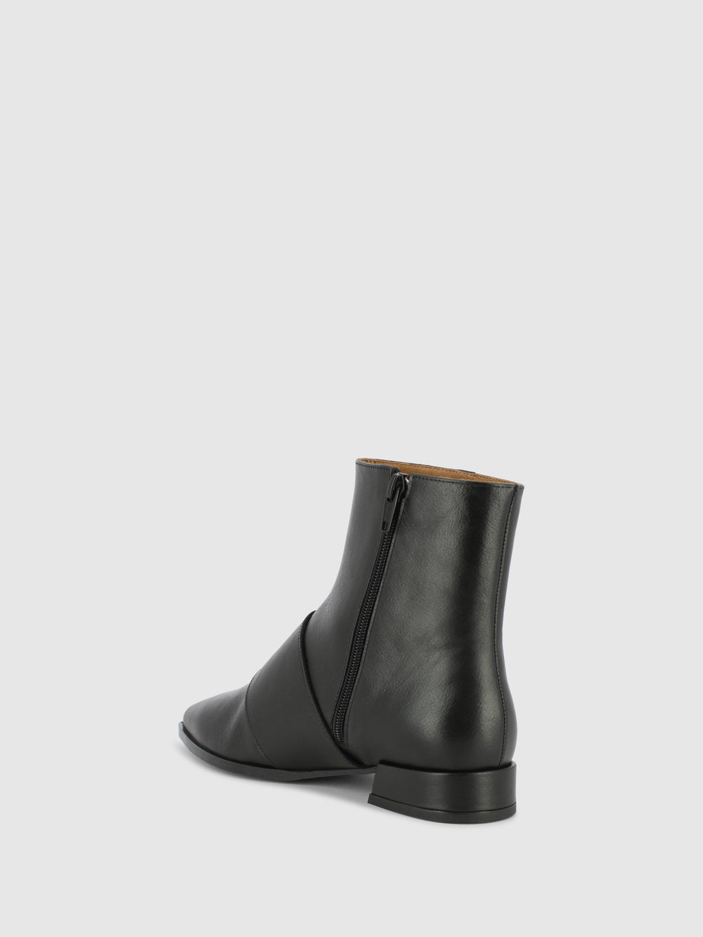Botins com Fecho em Preto