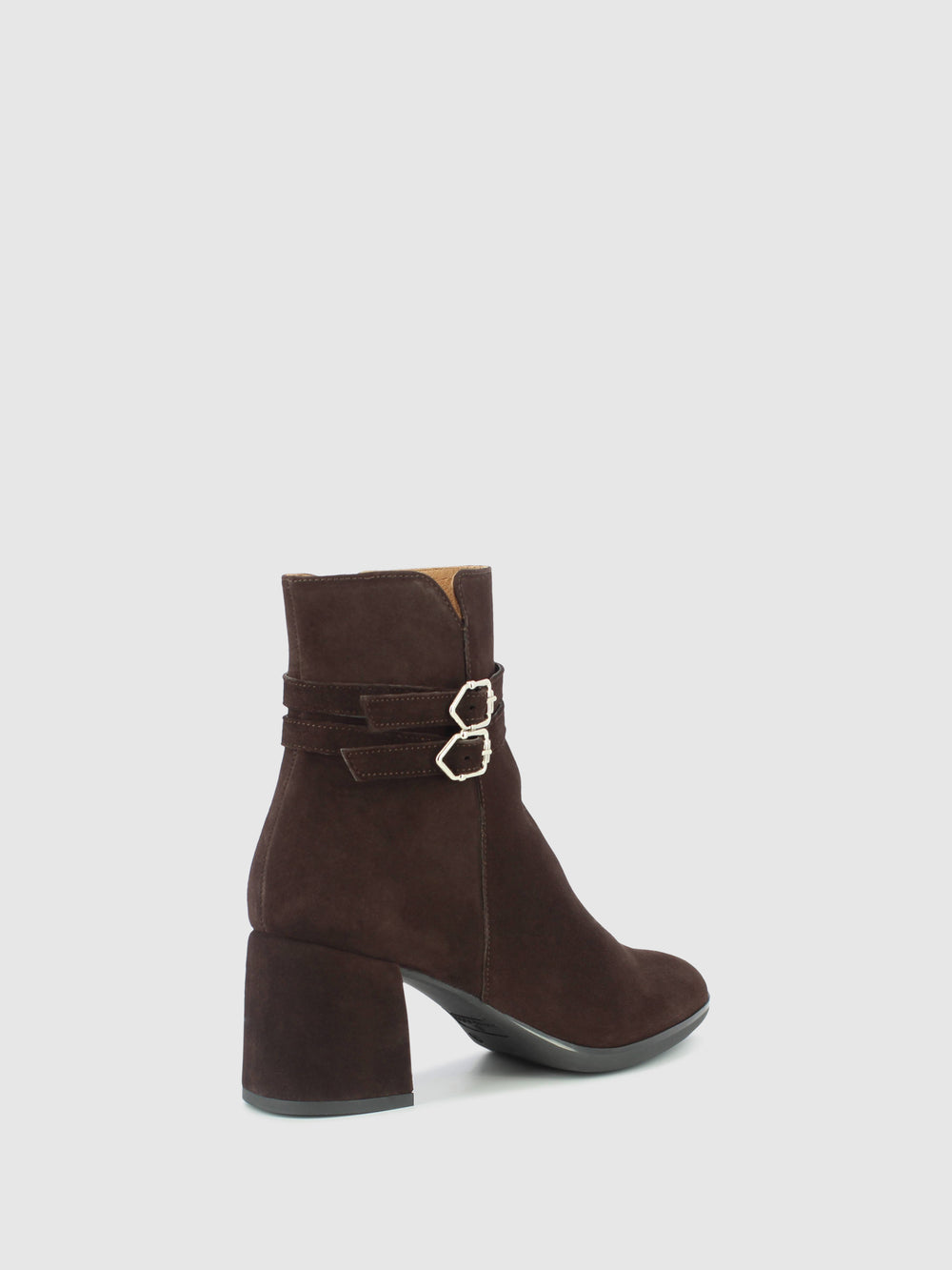 Botins com Fecho em Castanho