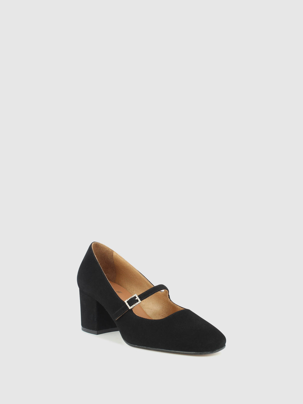 Sapatos com Fivela em Preto