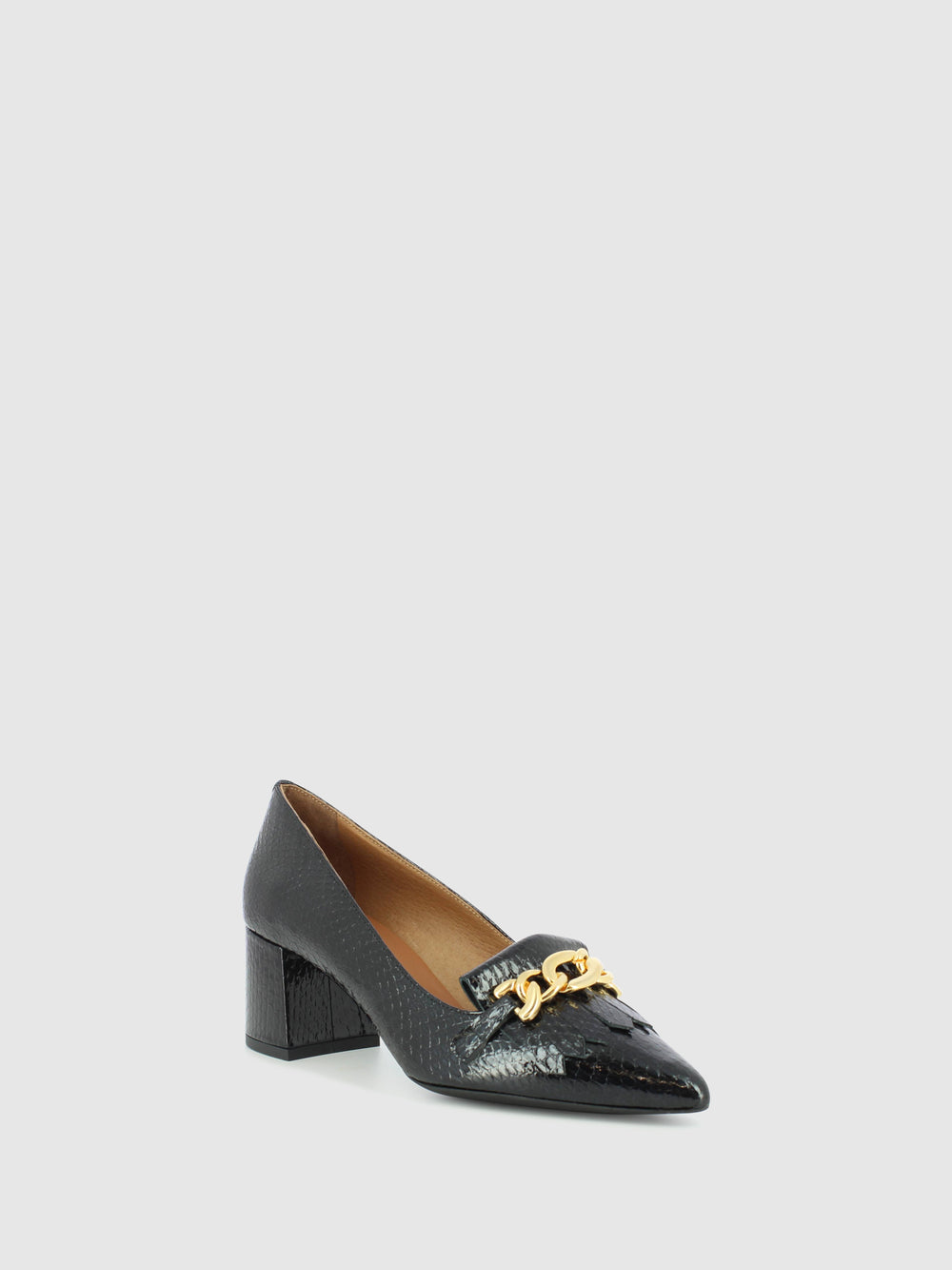 Sapatos com Apliques em Preto