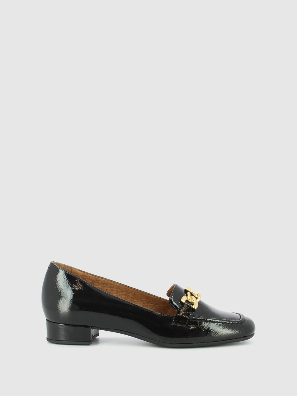 Sapatos com Apliques em Preto