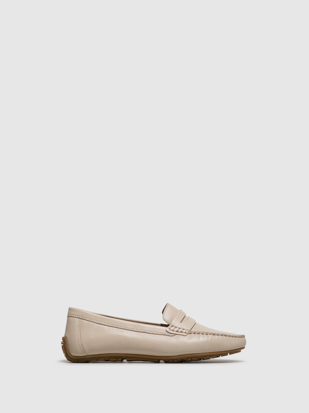 Sapatos Mocassins em Bege