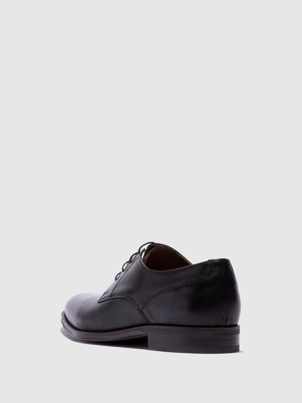 Sapatos com Atacadores em Preto