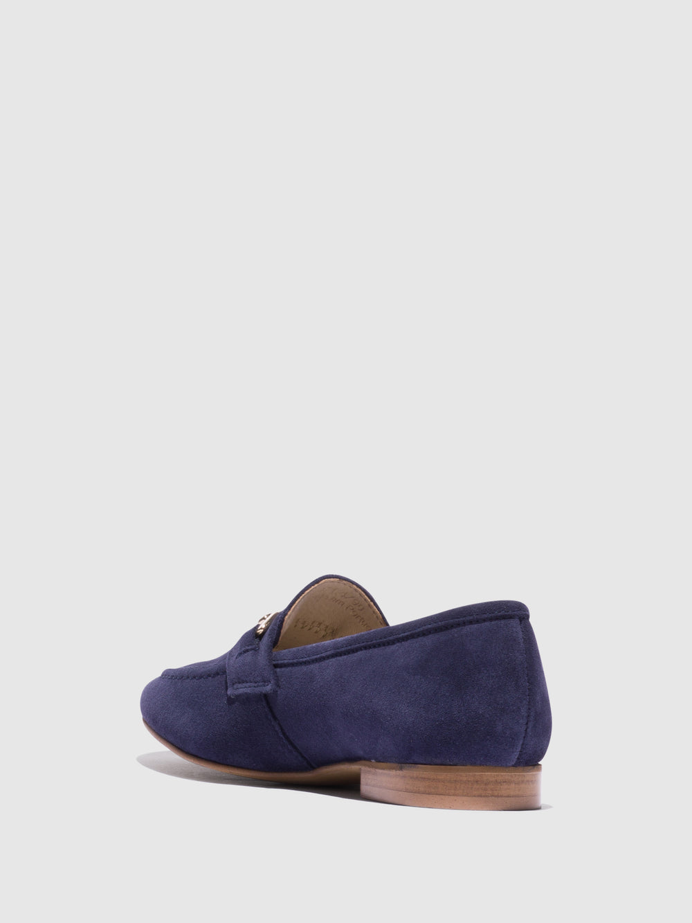 Loafers com Apliques Metálicos em Azul Marinho