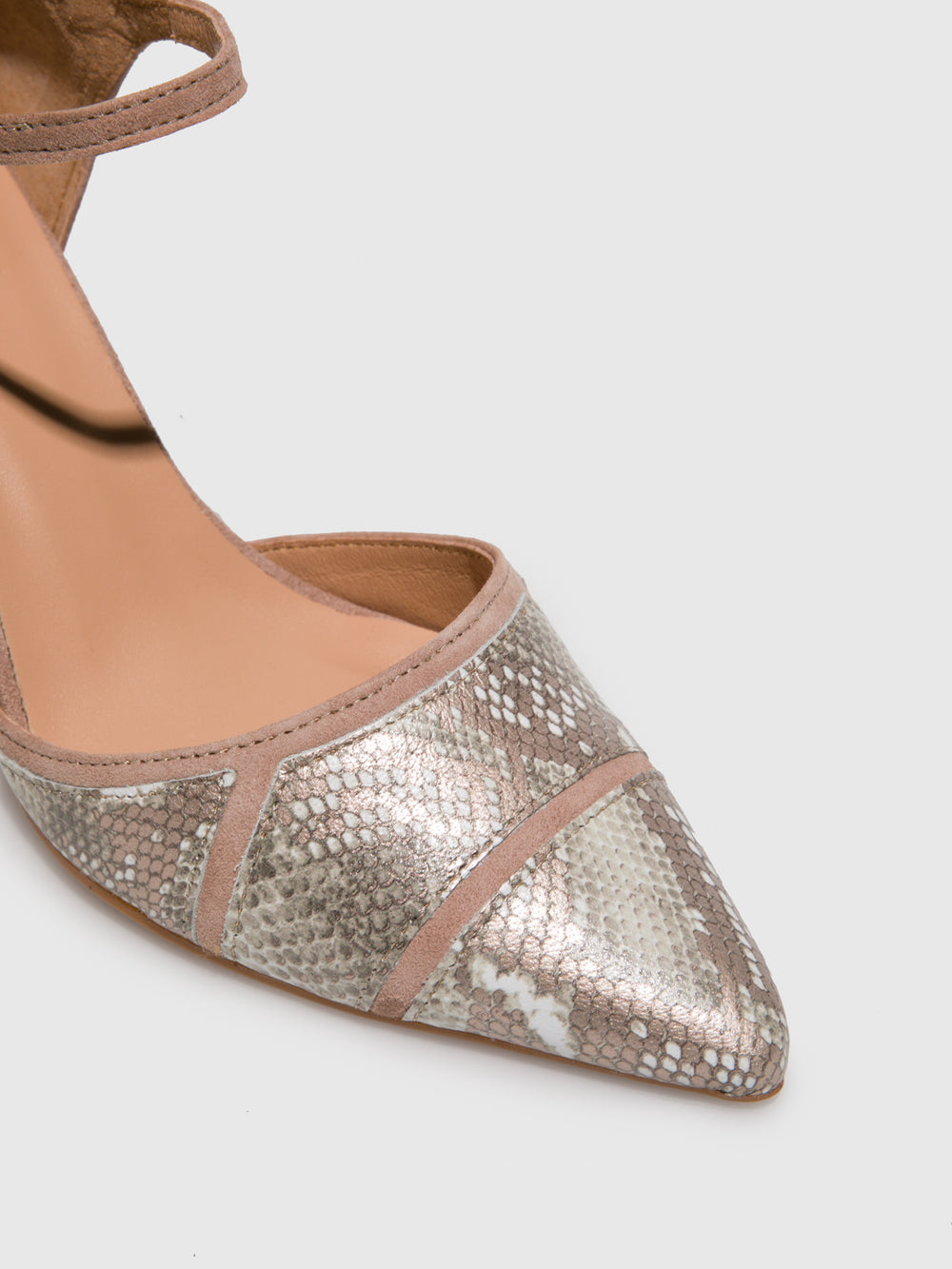 Sapatos Stilettos em Cinzento