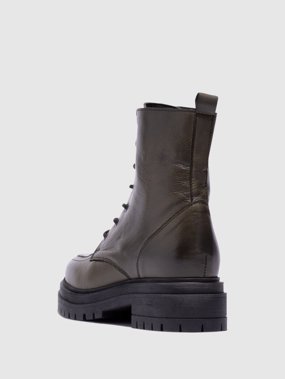 Botins com Atacadores em Verde