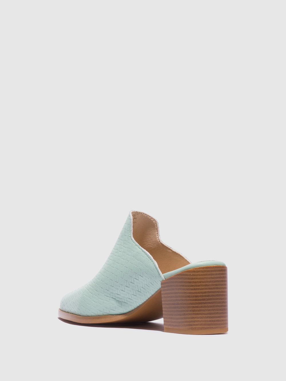 Mules Pontiagudas em Verde