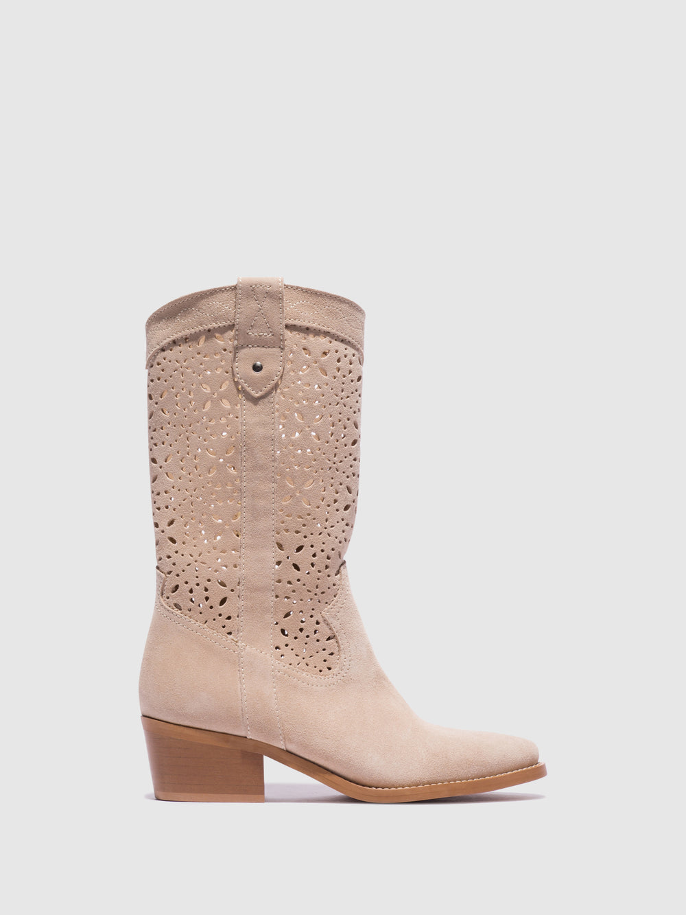 Botas Pontiagudas em Bege