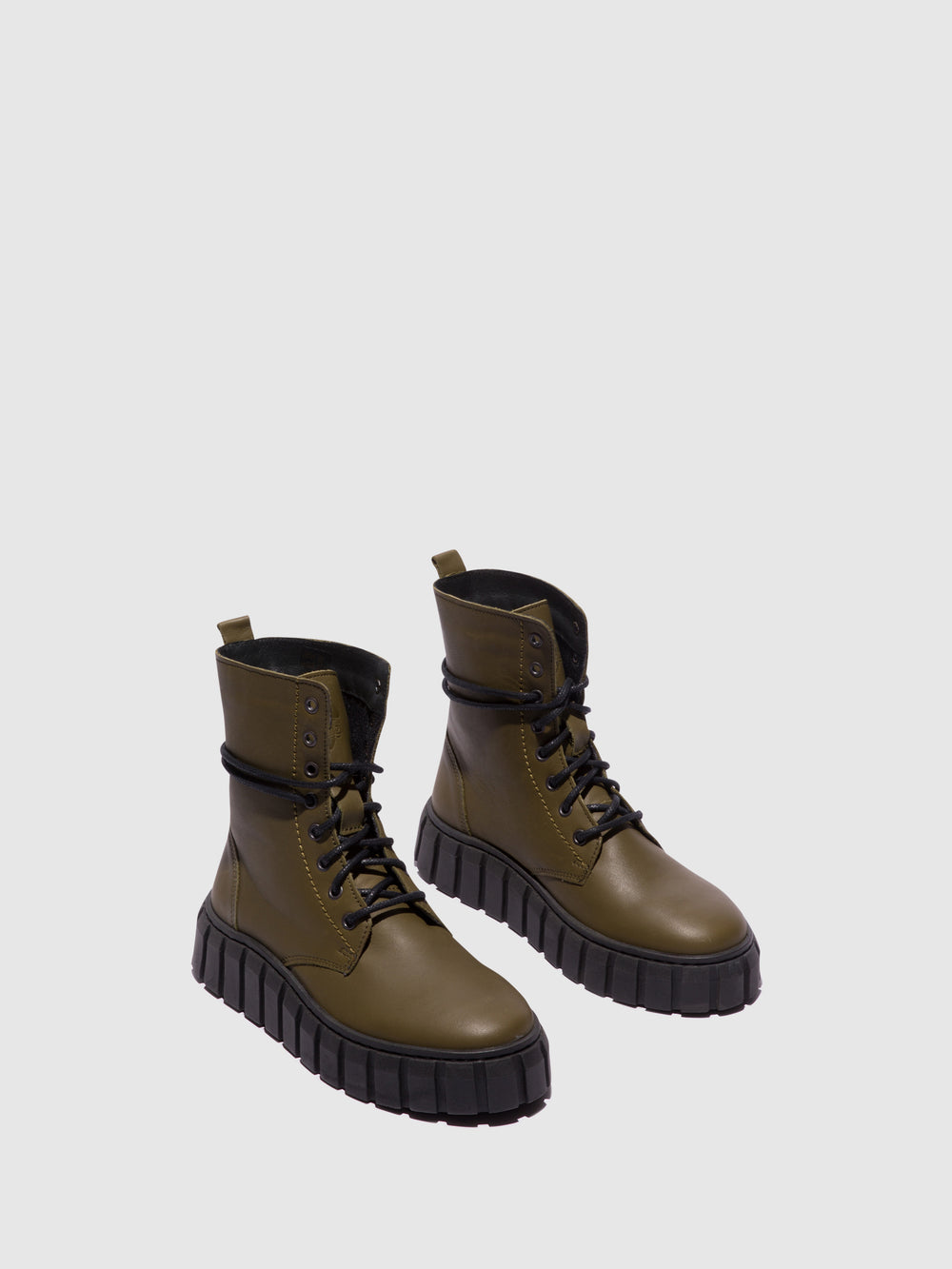 Botas com Atacadores em Khaki