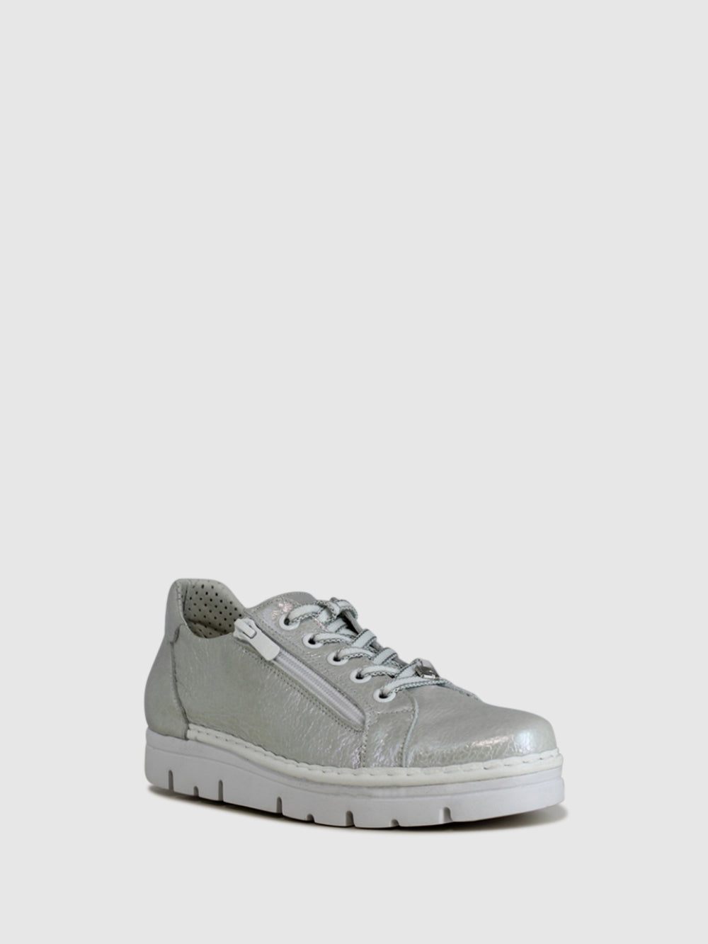 Sapatos com Atacadores em Prateado