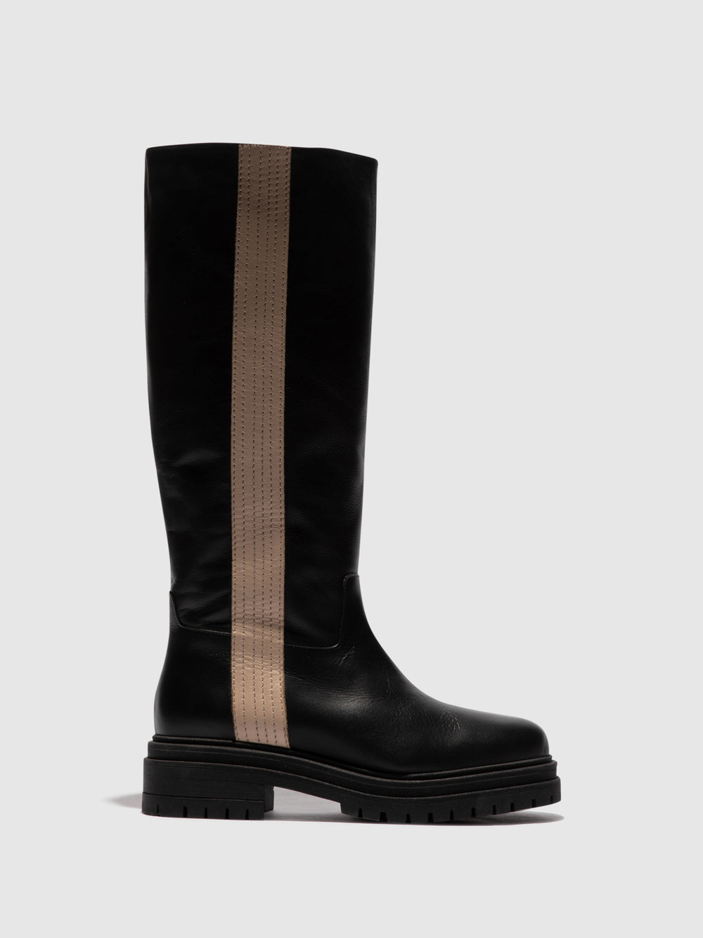Botas com Fecho em Preto