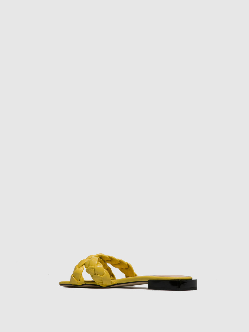 Sandálias Rasas em Amarelo
